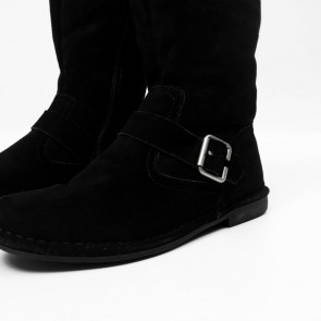 sewa-Sepatu-Hush Puppies X Anna Sui Boots