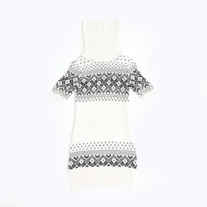 sewa-Perlengkapan Musim Dingin-C&A Turtleneck Sweater