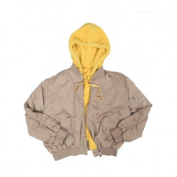 sewa-Perlengkapan Musim Dingin-Bershka Bomber Jacket